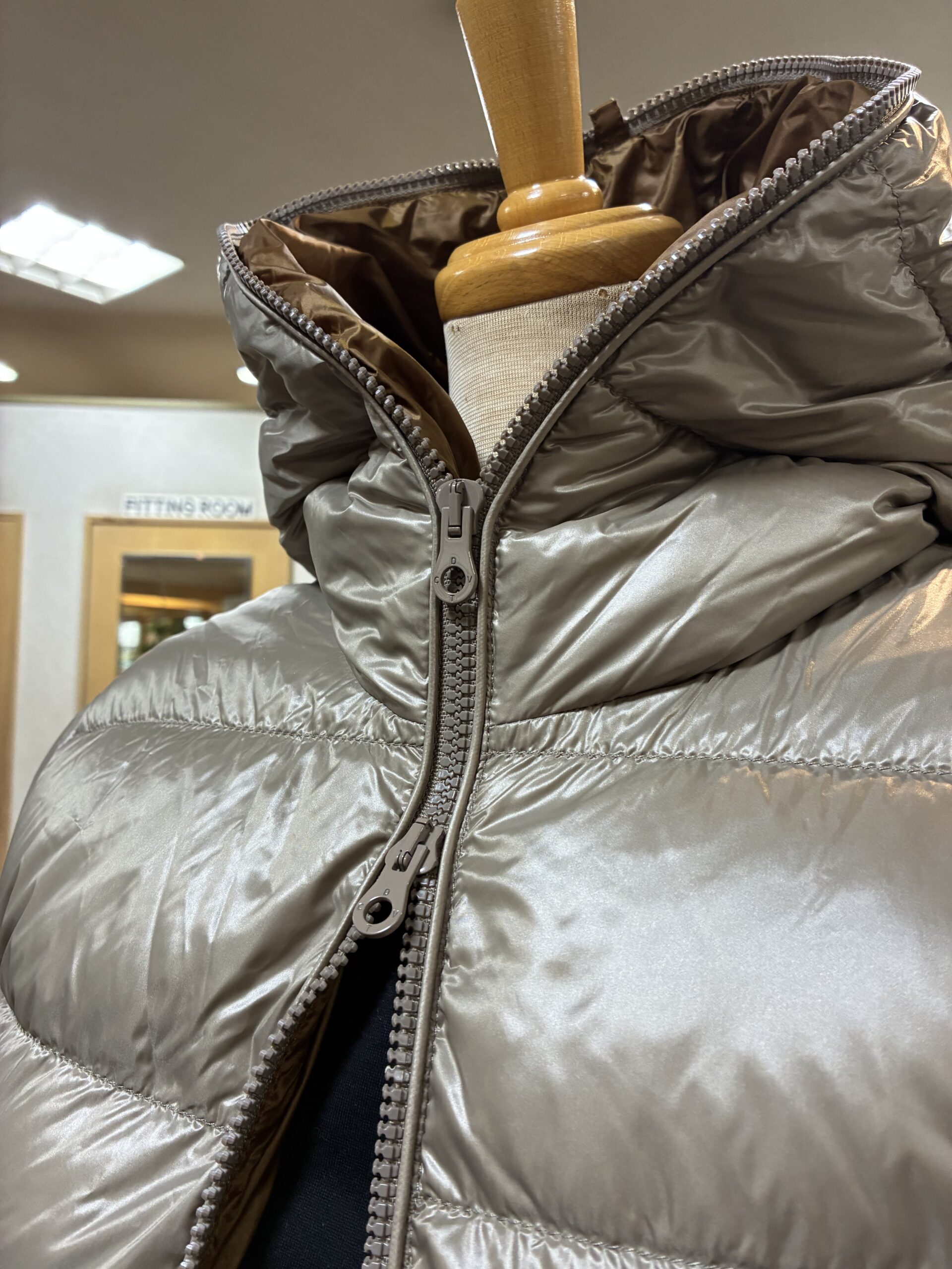 DUVETICA デュベティカ THIALONCINQUE/ティアロンチンクエ col 121-TORTORA(グレージュ)SIZE 44 252WB1-10242-00-1045B - 画像 (8)