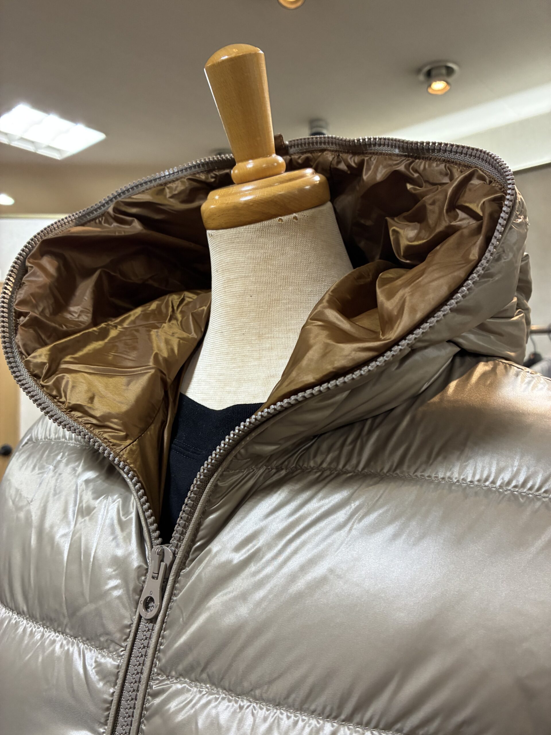 DUVETICA デュベティカ THIALONCINQUE/ティアロンチンクエ col 121-TORTORA(グレージュ)SIZE 44 252WB1-10242-00-1045B - 画像 (6)