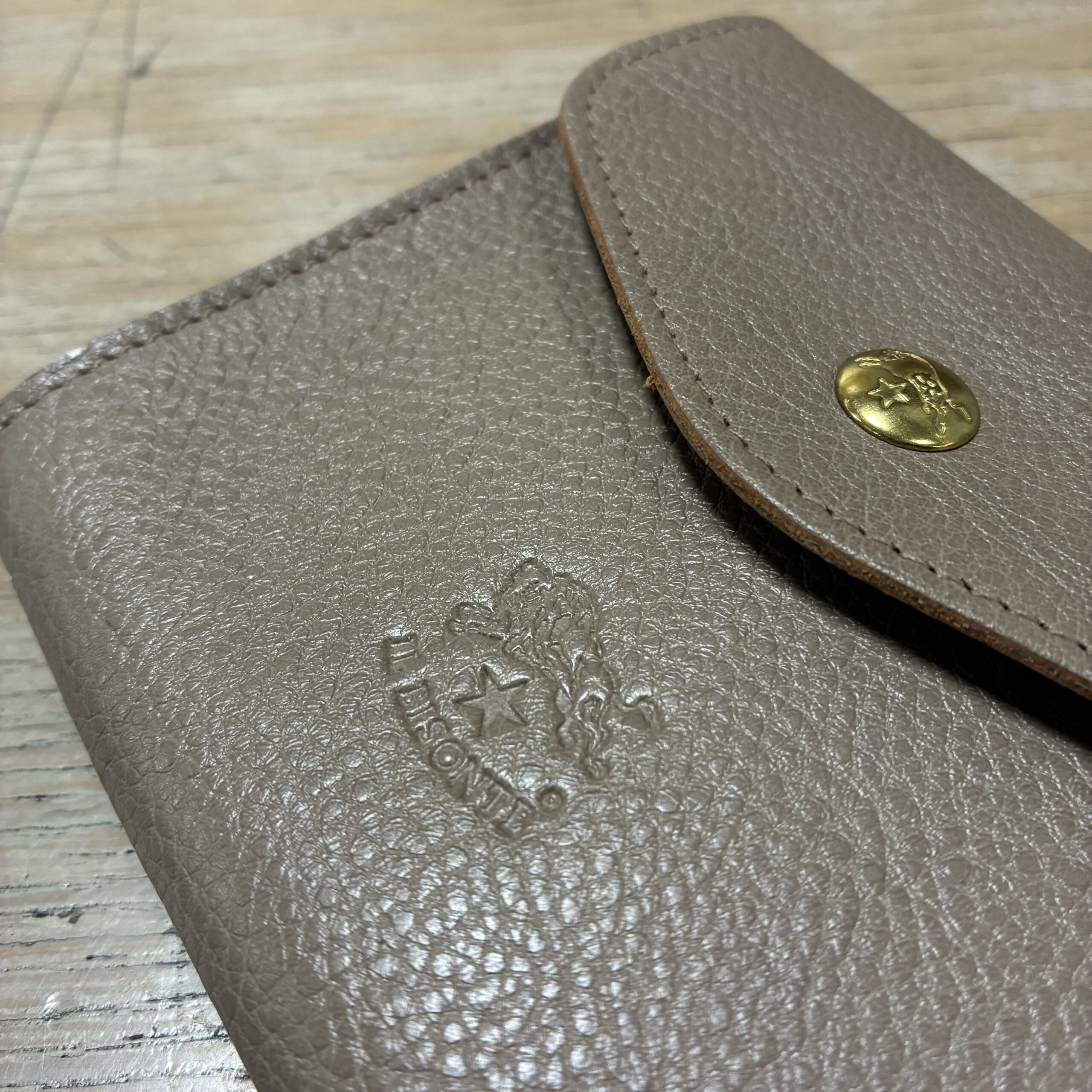 IL BISONTE イルビゾンテ 2つ折りガマ口財布 【411277】(COL グレー) - 画像 (7)